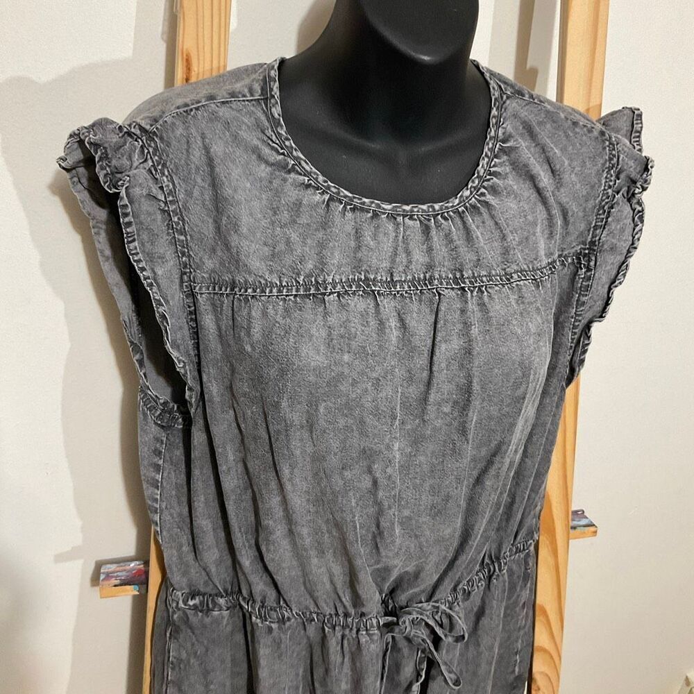 Time and Tru, flutter sleeve dress, charcoal gray pullover dress size XL above t - Picture 4 of 10